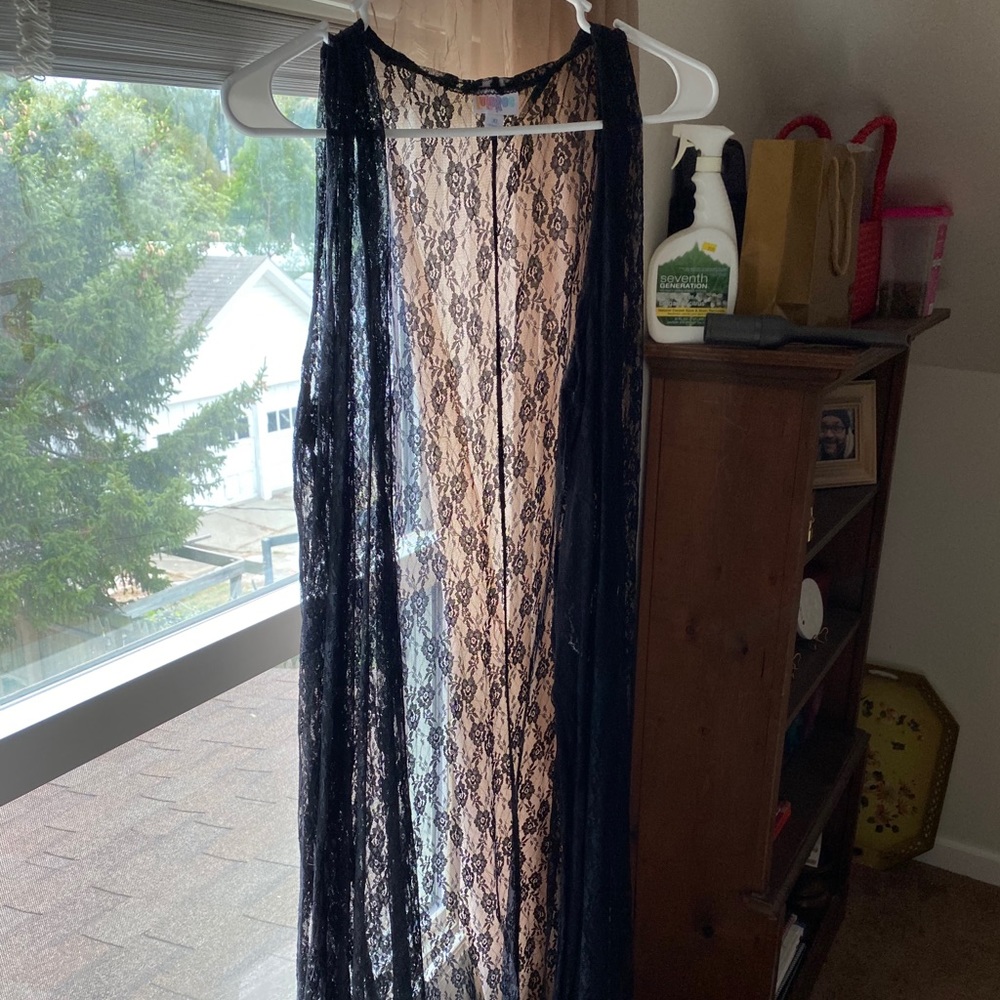 LuLaRoe Joy black lace worn once
